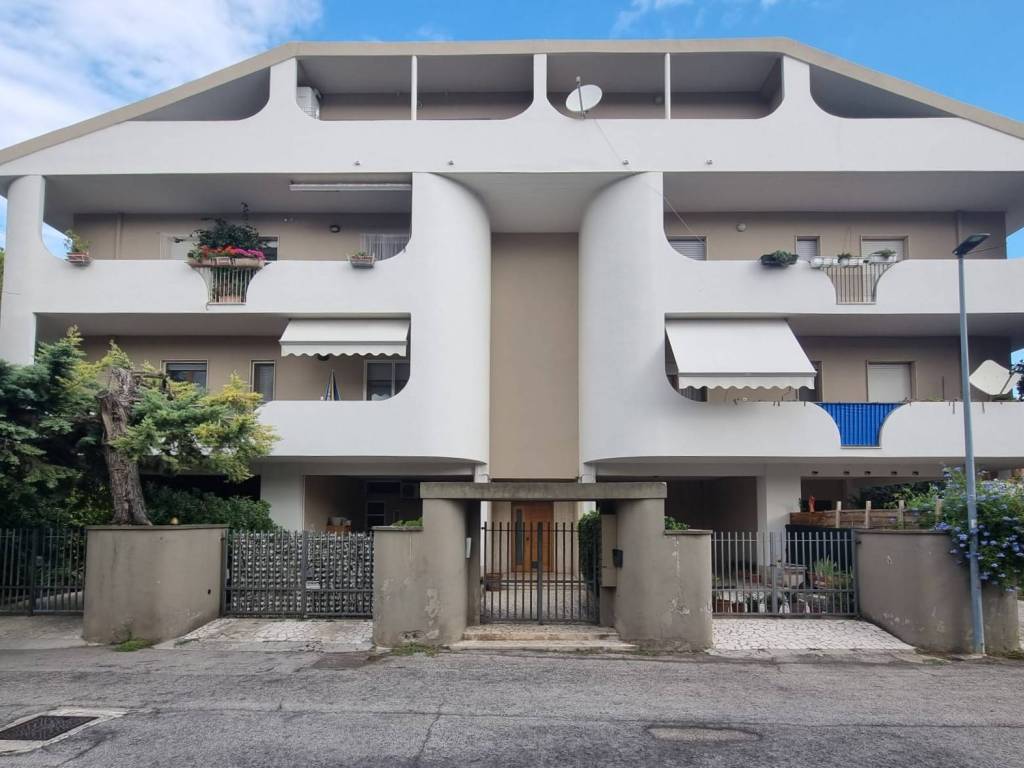 appartamento in vendita a Montesilvano