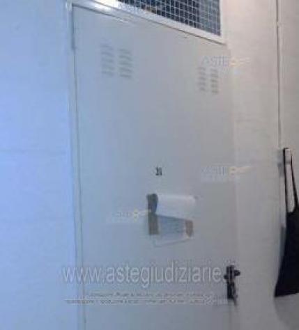 locale di sgombero in vendita a Montesilvano