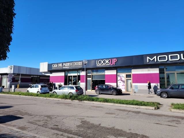 locale di sgombero in vendita a Montesilvano