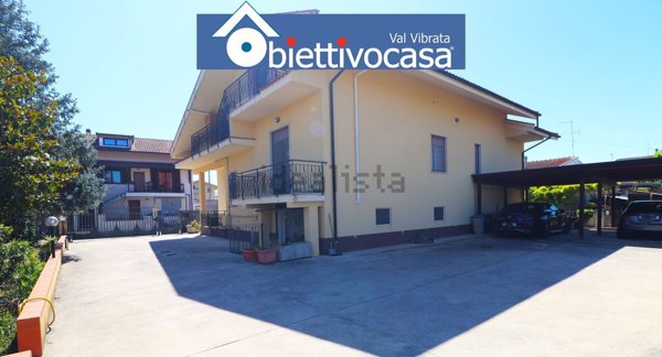 casa indipendente in vendita a Montesilvano