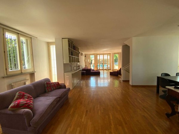 casa indipendente in vendita a Montesilvano