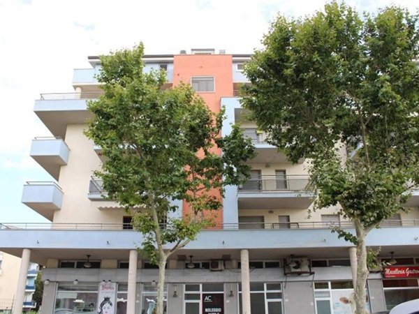 appartamento in vendita a Montesilvano in zona Montesilvano Marina