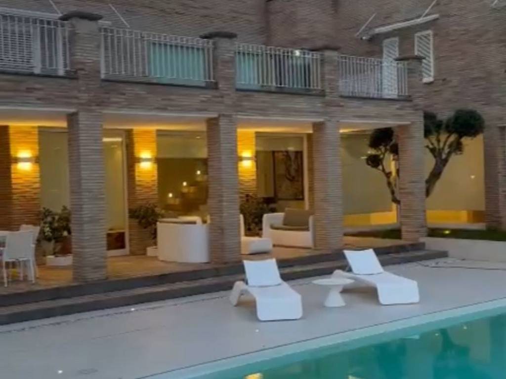 casa indipendente in vendita a Montesilvano in zona Montesilvano Colle