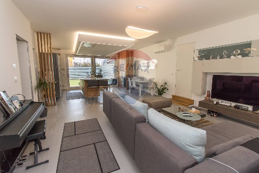 casa indipendente in vendita a Montesilvano in zona Montesilvano Colle