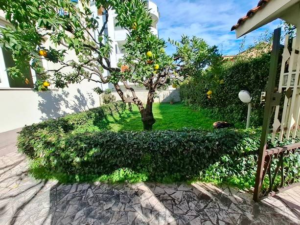 casa indipendente in vendita a Montesilvano