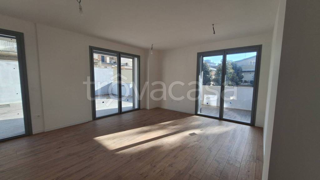 appartamento in vendita a Montesilvano in zona Villa Carmine