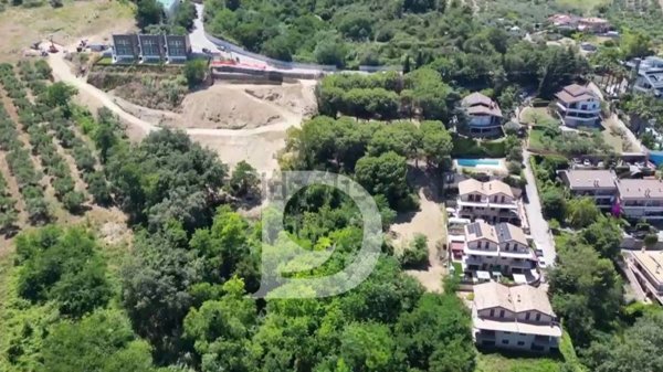 terreno edificabile in vendita a Montesilvano in zona Montesilvano Colle