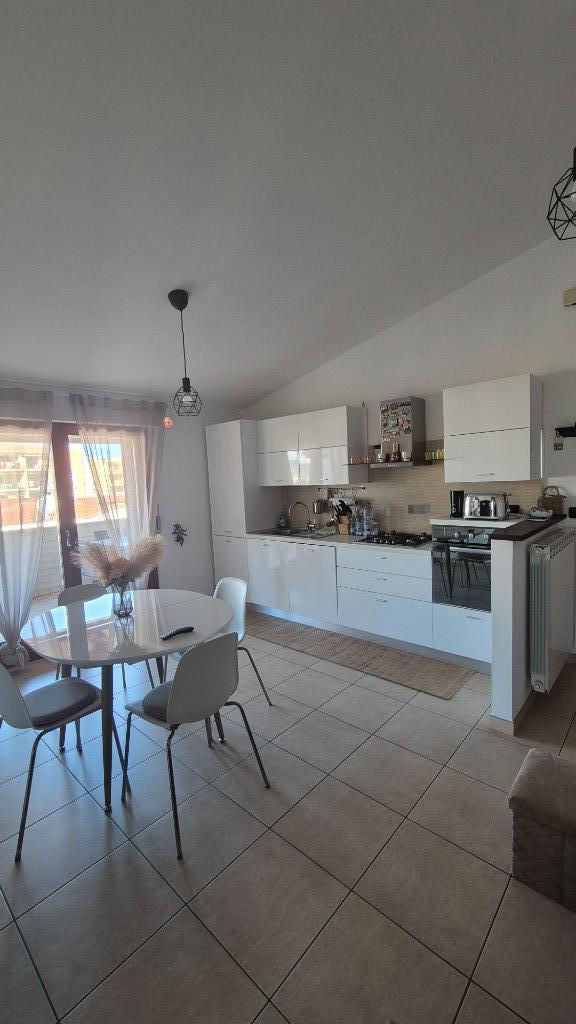 appartamento in vendita a Montesilvano in zona Montesilvano Colle