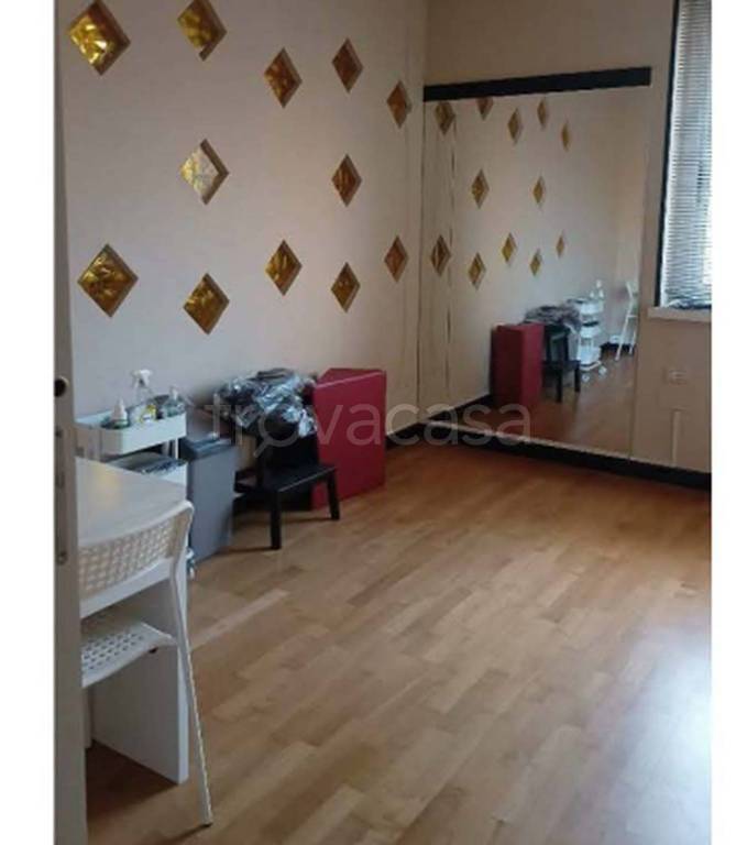 negozio in vendita a Montesilvano