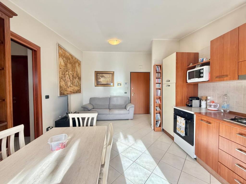 appartamento in vendita a Montesilvano in zona Villa Carmine