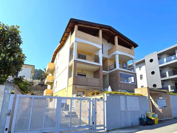 appartamento in vendita a Montesilvano in zona Montesilvano Colle