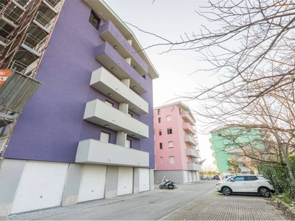 appartamento in vendita a Montesilvano in zona Villa Carmine