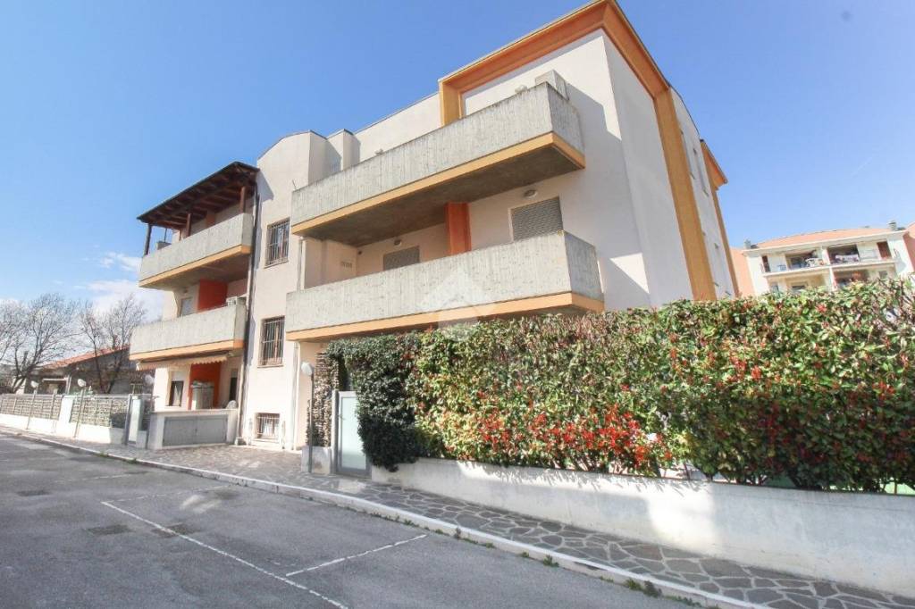 appartamento in vendita a Montesilvano