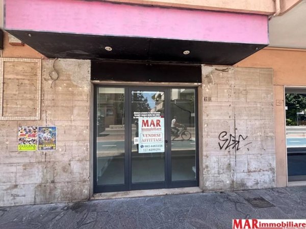 negozio in vendita a Montesilvano