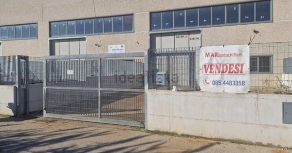 capannone in vendita a Montesilvano