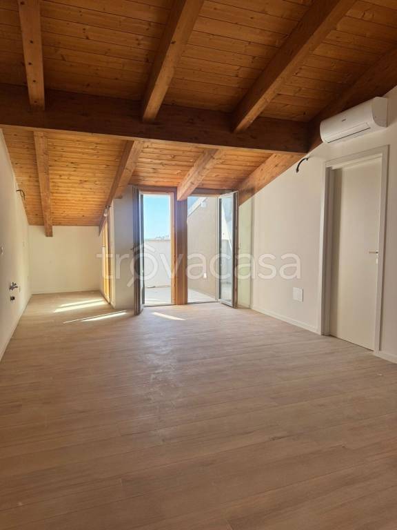 appartamento in vendita a Montesilvano in zona Villa Carmine