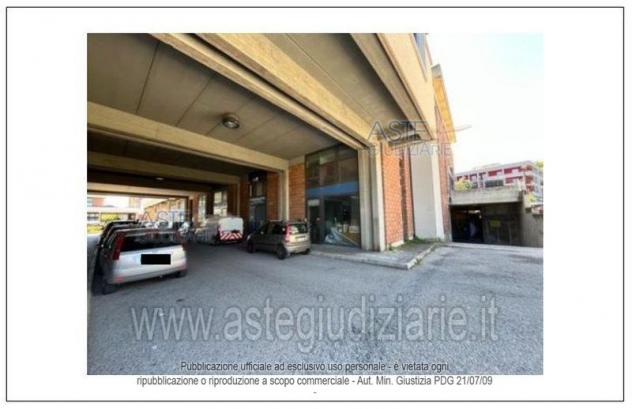 negozio in vendita a Montesilvano