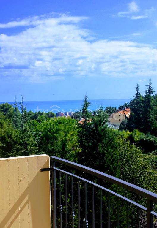 appartamento in vendita a Montesilvano in zona Montesilvano Colle