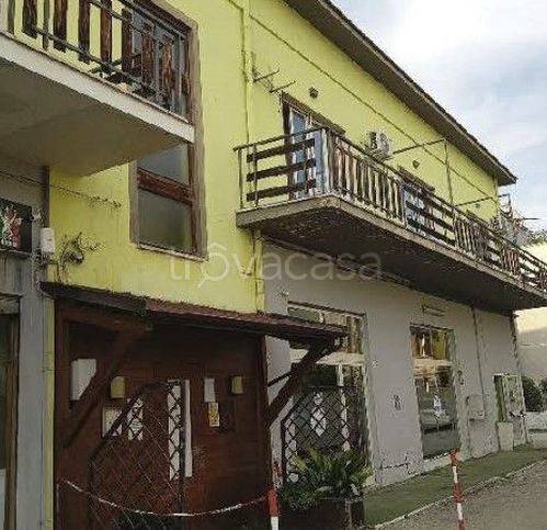 negozio in vendita a Montesilvano