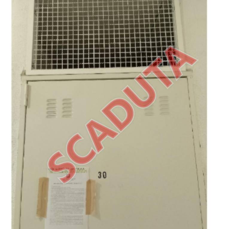 locale commerciale in vendita a Montesilvano