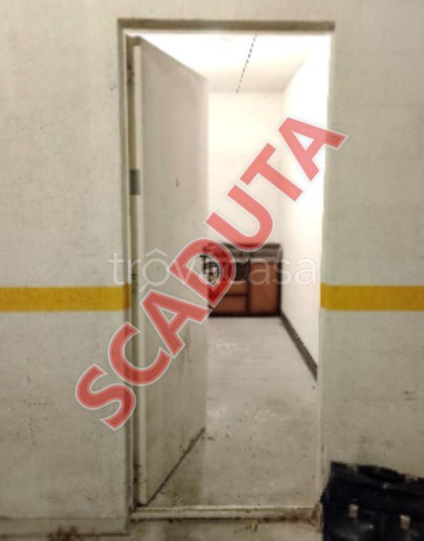 locale commerciale in vendita a Montesilvano