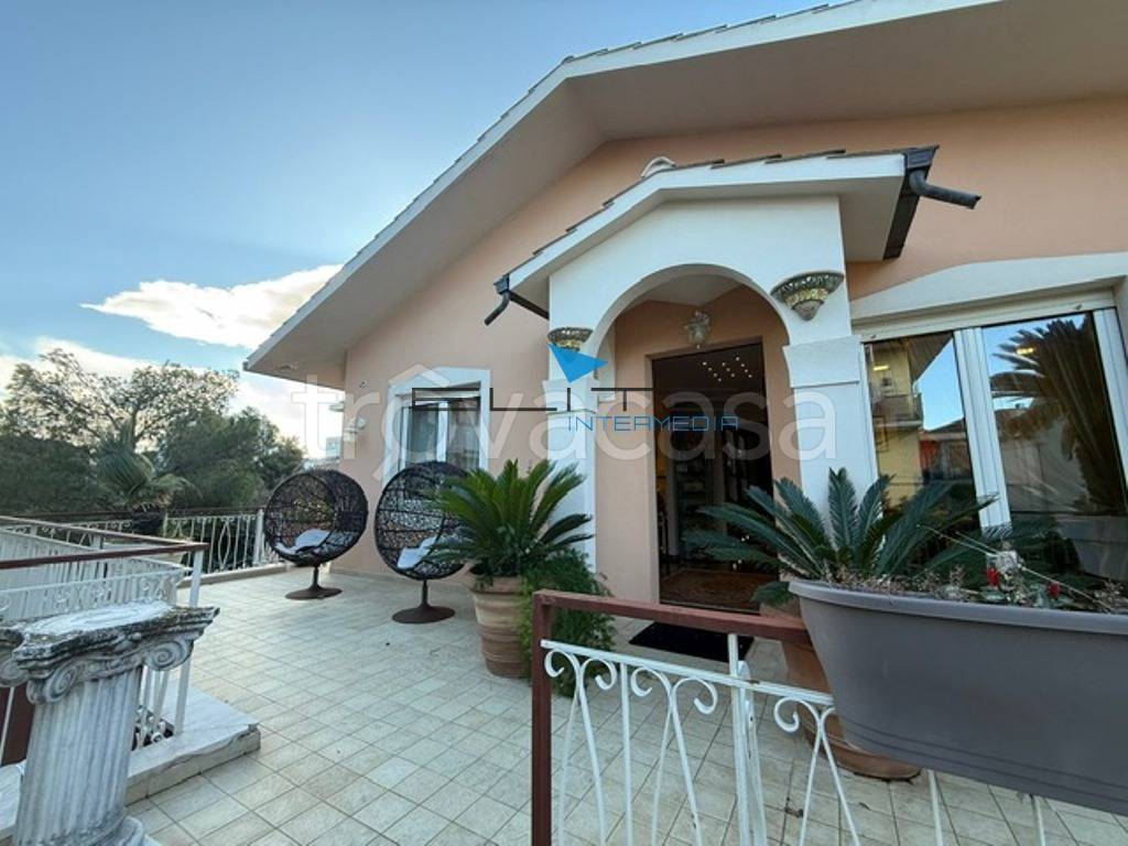 casa indipendente in vendita a Montesilvano