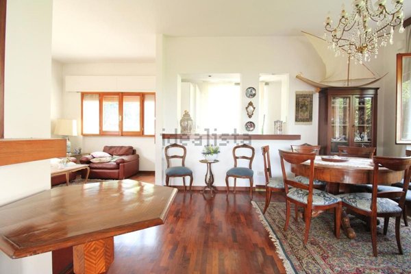 casa indipendente in vendita a Montesilvano in zona Montesilvano Colle