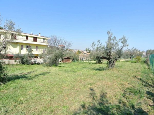 terreno edificabile in vendita a Montesilvano