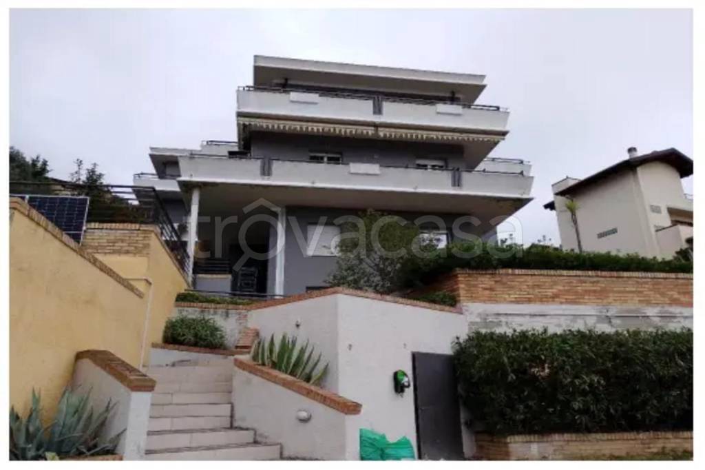 appartamento in vendita a Montesilvano in zona Montesilvano Colle