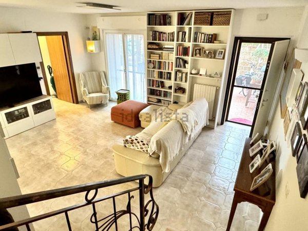 casa indipendente in vendita a Montesilvano