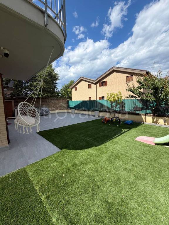 casa indipendente in vendita a Montesilvano in zona Montesilvano Colle