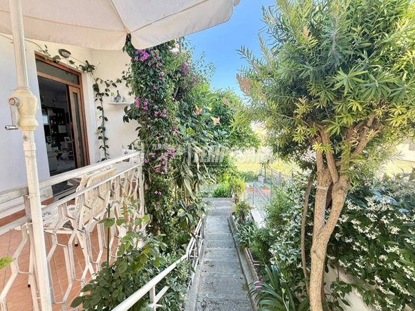 casa indipendente in vendita a Montesilvano