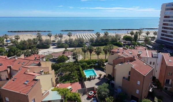 casa indipendente in vendita a Montesilvano in zona Montesilvano Marina