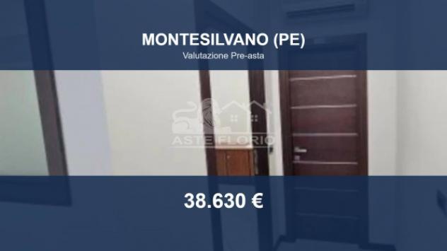 locale commerciale in vendita a Montesilvano