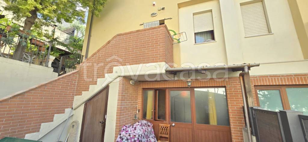 casa indipendente in vendita a Montesilvano