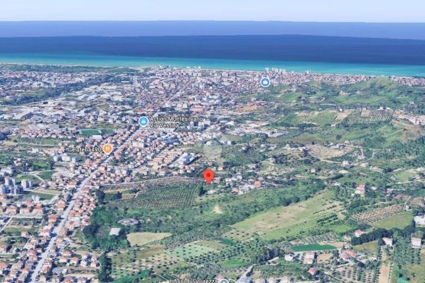 terreno edificabile in vendita a Montesilvano