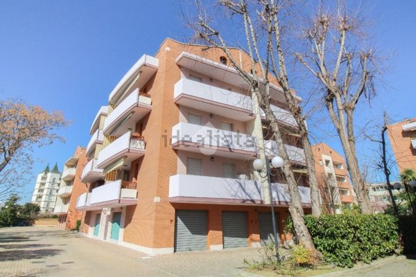 appartamento in vendita a Montesilvano in zona Villa Carmine