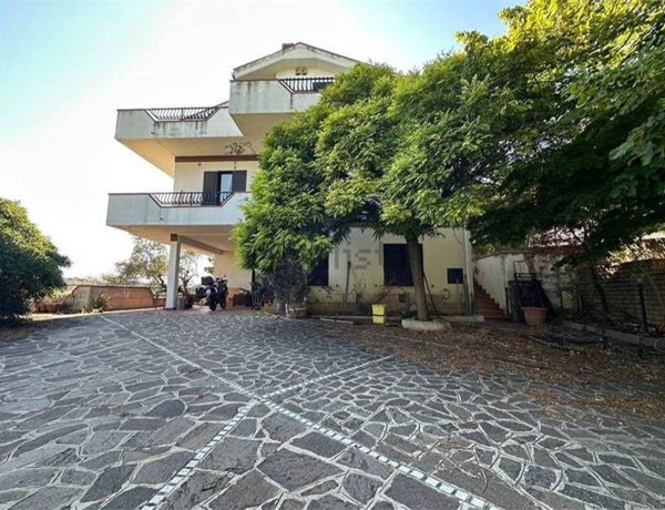 casa indipendente in vendita a Montesilvano in zona Montesilvano Colle