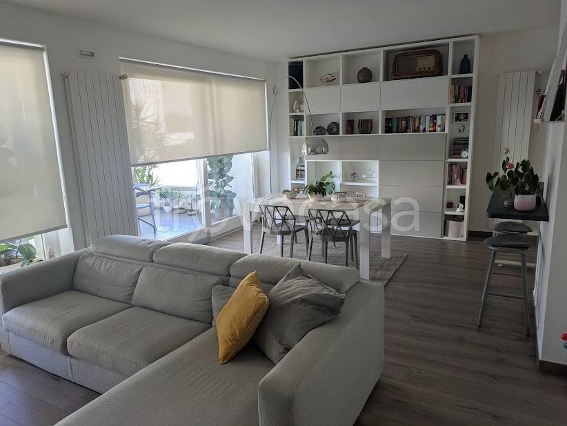 casa indipendente in vendita a Montesilvano