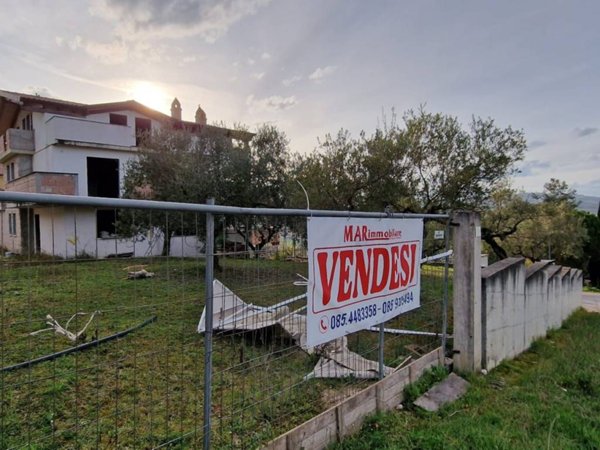 casa indipendente in vendita a Montesilvano in zona Case di Pietro