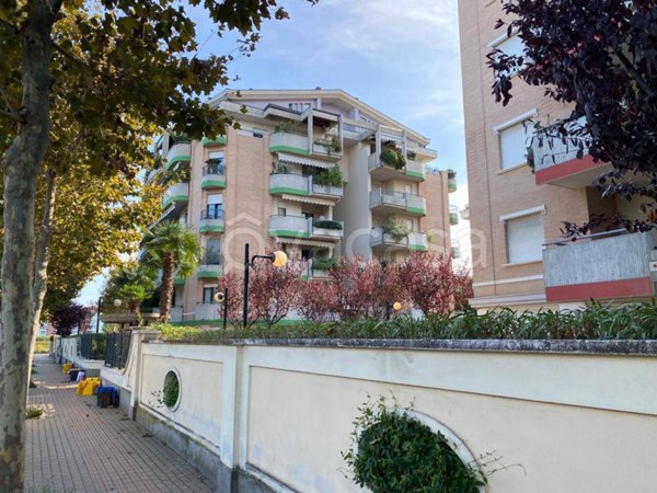 appartamento in vendita a Montesilvano in zona Montesilvano Marina