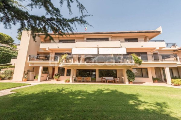 casa indipendente in vendita a Montesilvano in zona Montesilvano Colle