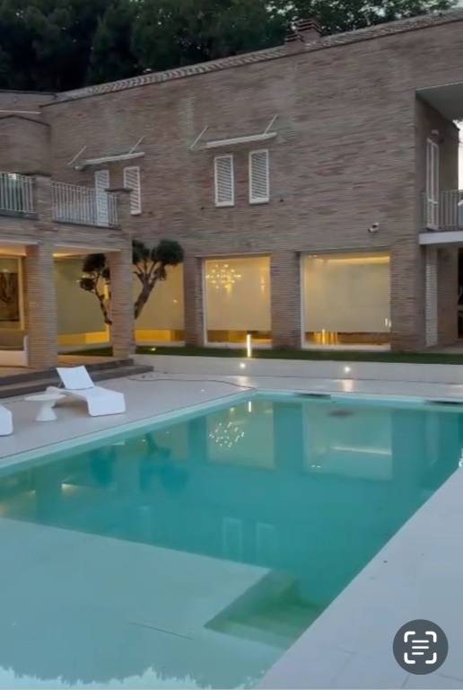 casa indipendente in vendita a Montesilvano in zona Montesilvano Colle