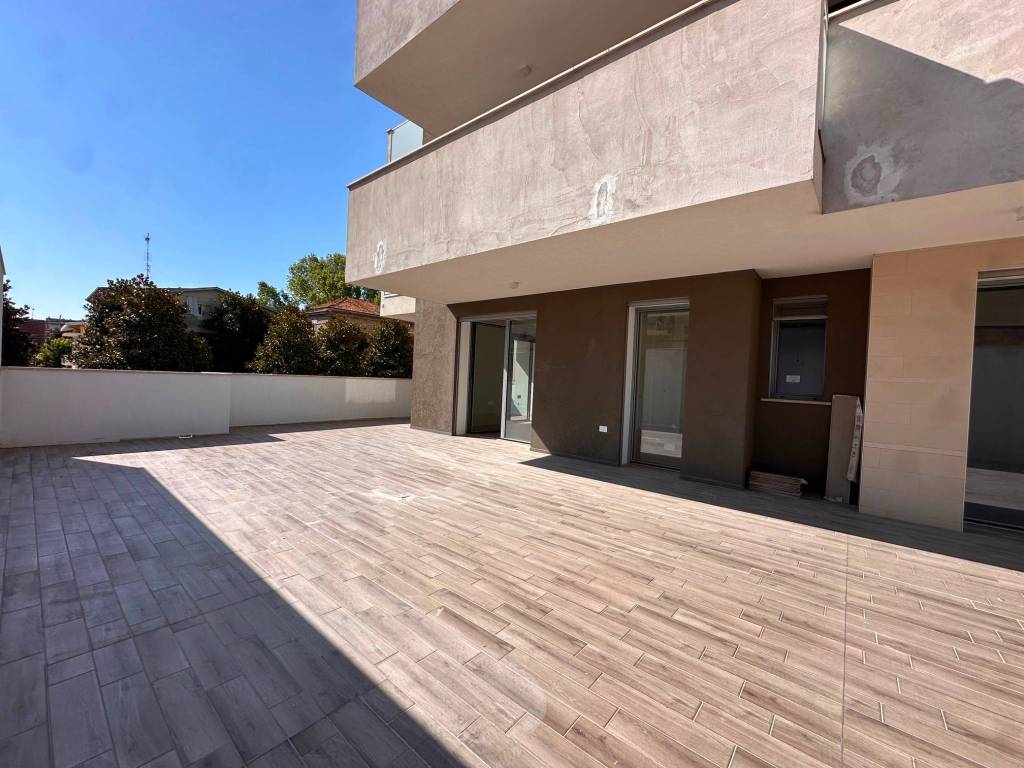 appartamento in vendita a Montesilvano in zona Villa Carmine