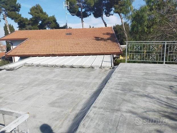 casa indipendente in vendita a Montesilvano