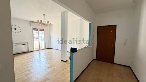 appartamento in vendita a Montesilvano in zona Villa Carmine