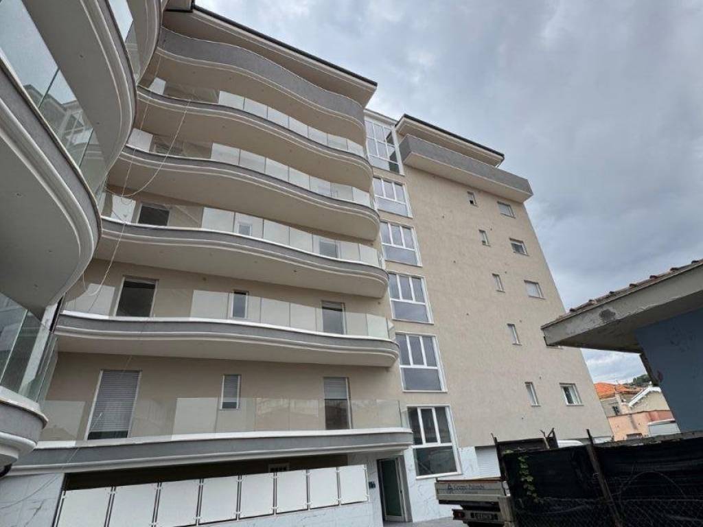 appartamento in vendita a Montesilvano in zona Montesilvano Marina