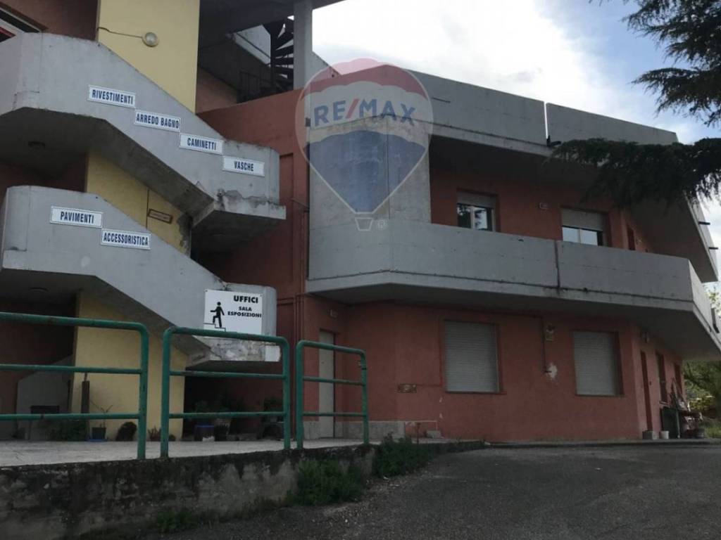 negozio in vendita a Moscufo