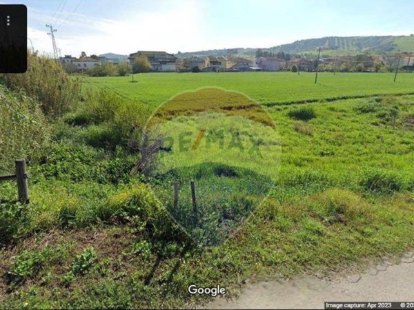 terreno edificabile in vendita a Moscufo in zona Bivio Casone