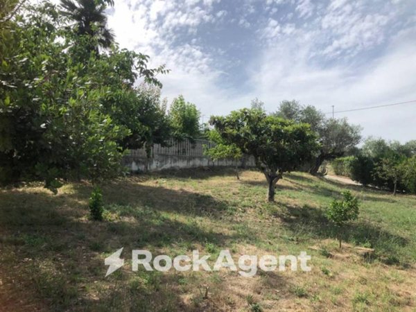 casa indipendente in vendita a Moscufo